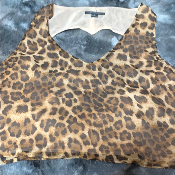 Top - Picture 2 of 2